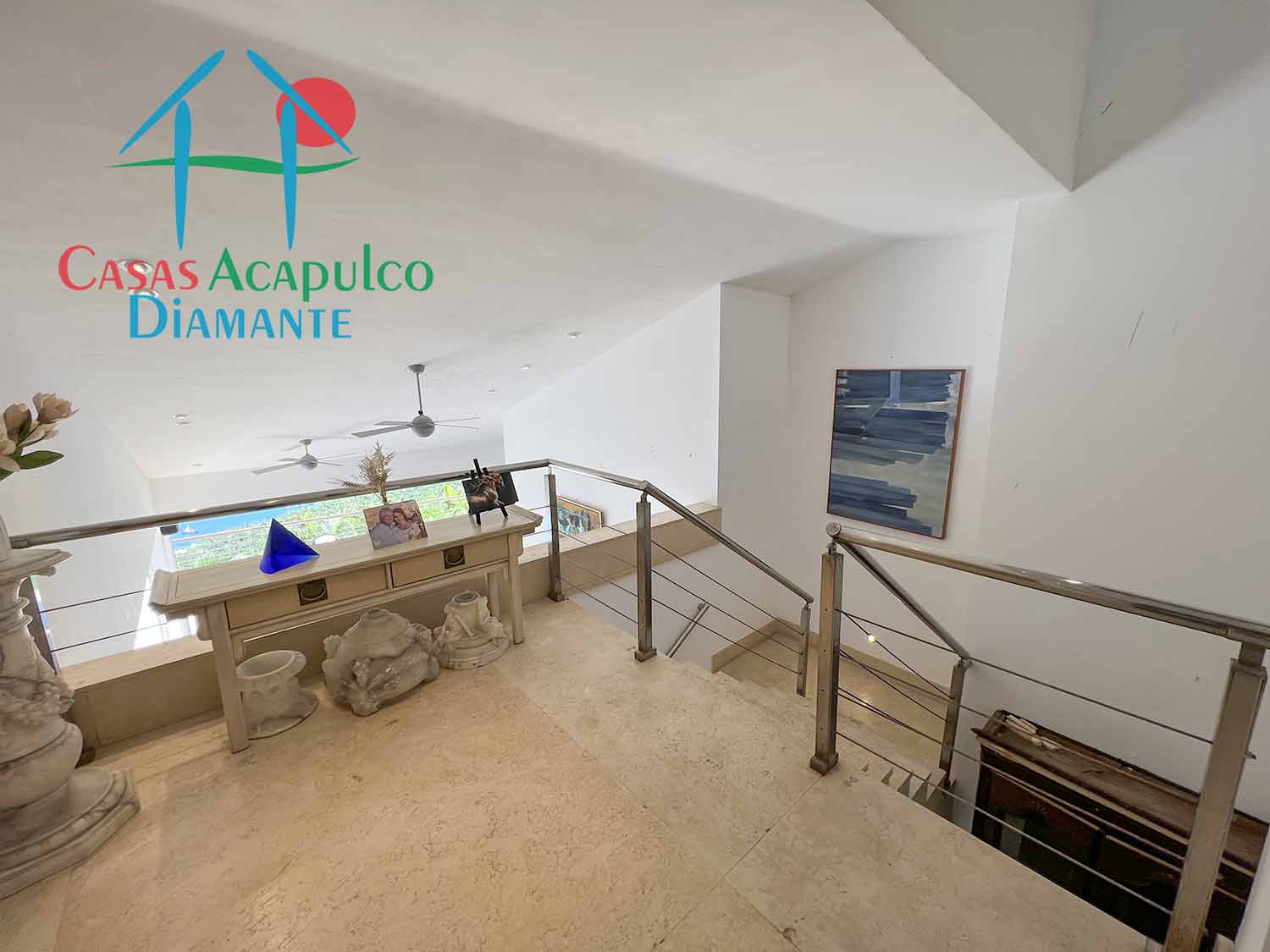 Casa Mezu - Vestíbulo de acceso 3